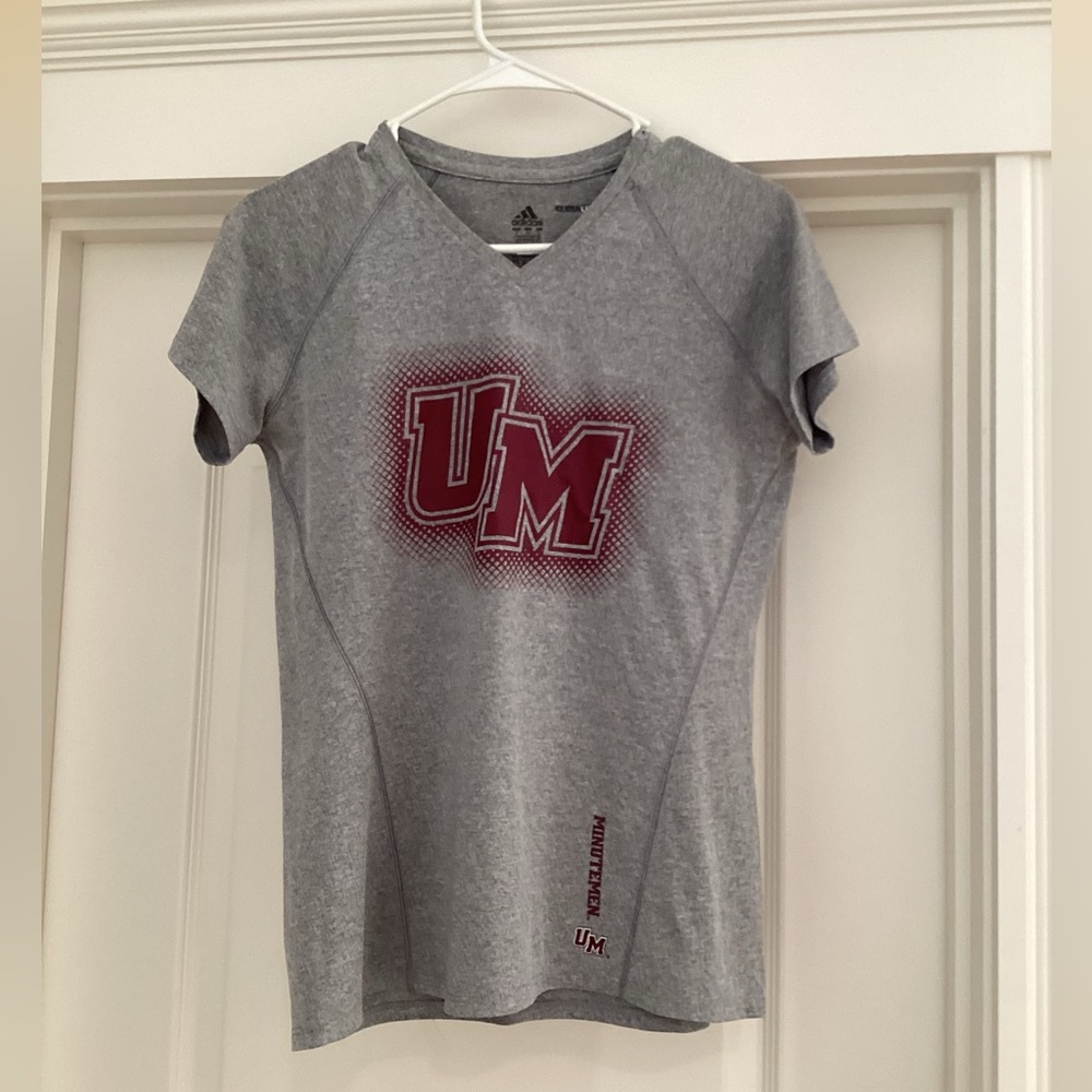 UMASS Adidas Top (4 for $20)🔴